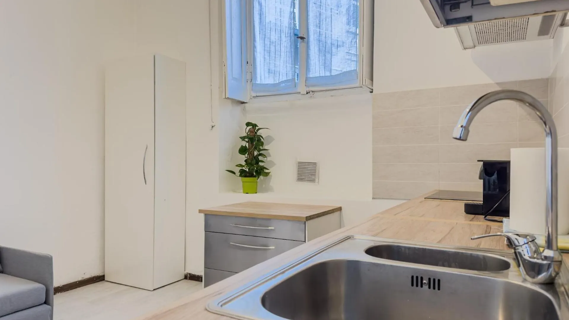 Free Parking Navigli Urban Retreat Apartamento Milão